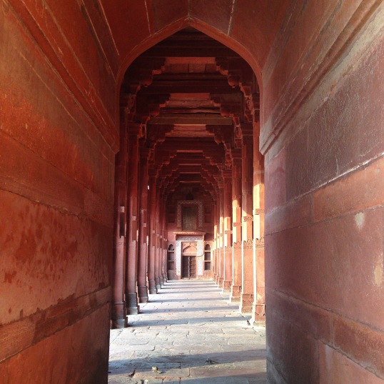 Corridor in symmetry