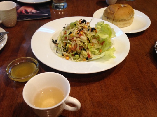 Burmese tea salad paired along with white tea